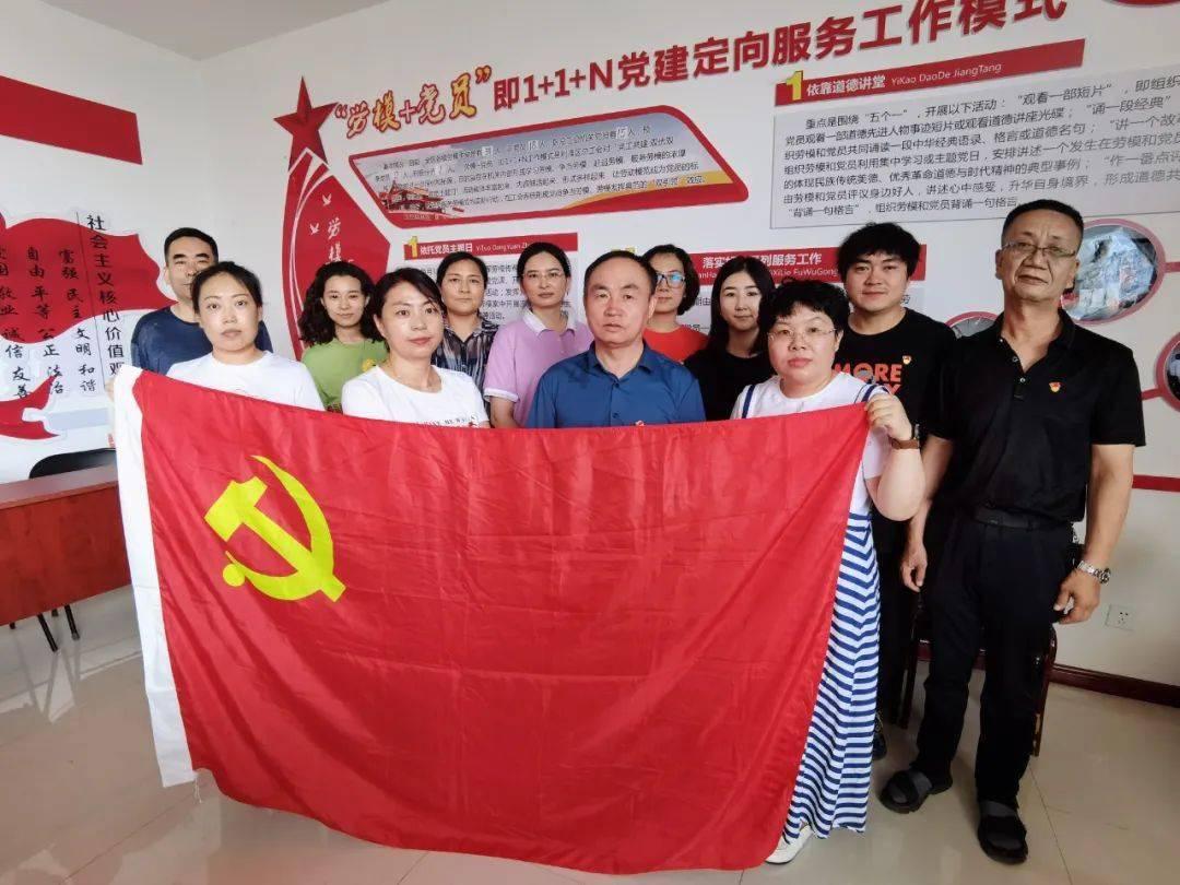 七君子之一史良:在世时“雍容华贵”,离世时众人才知首饰皆假货